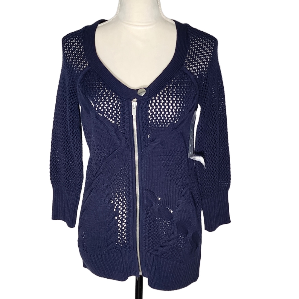 DKNY. Y2k, zip-up sweater. Navy Blue. Medium